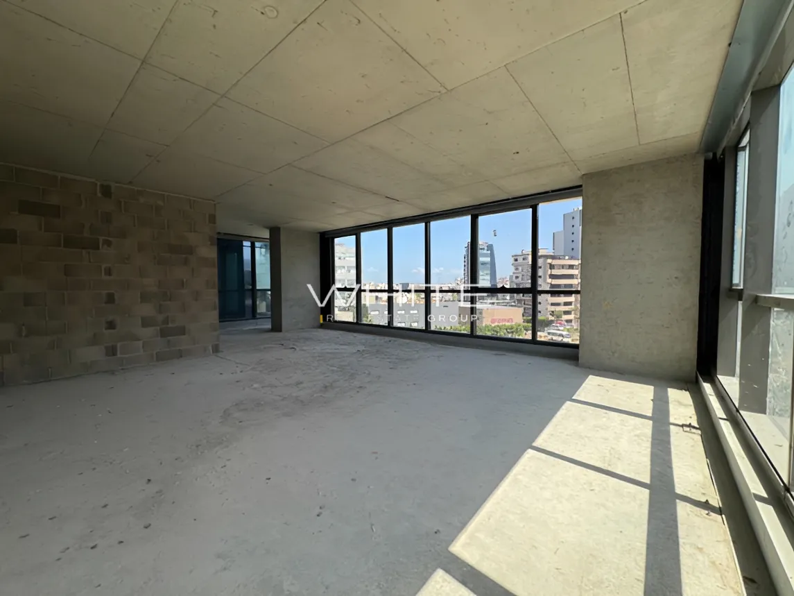 Office for rent in Dekwaneh, Lebanon