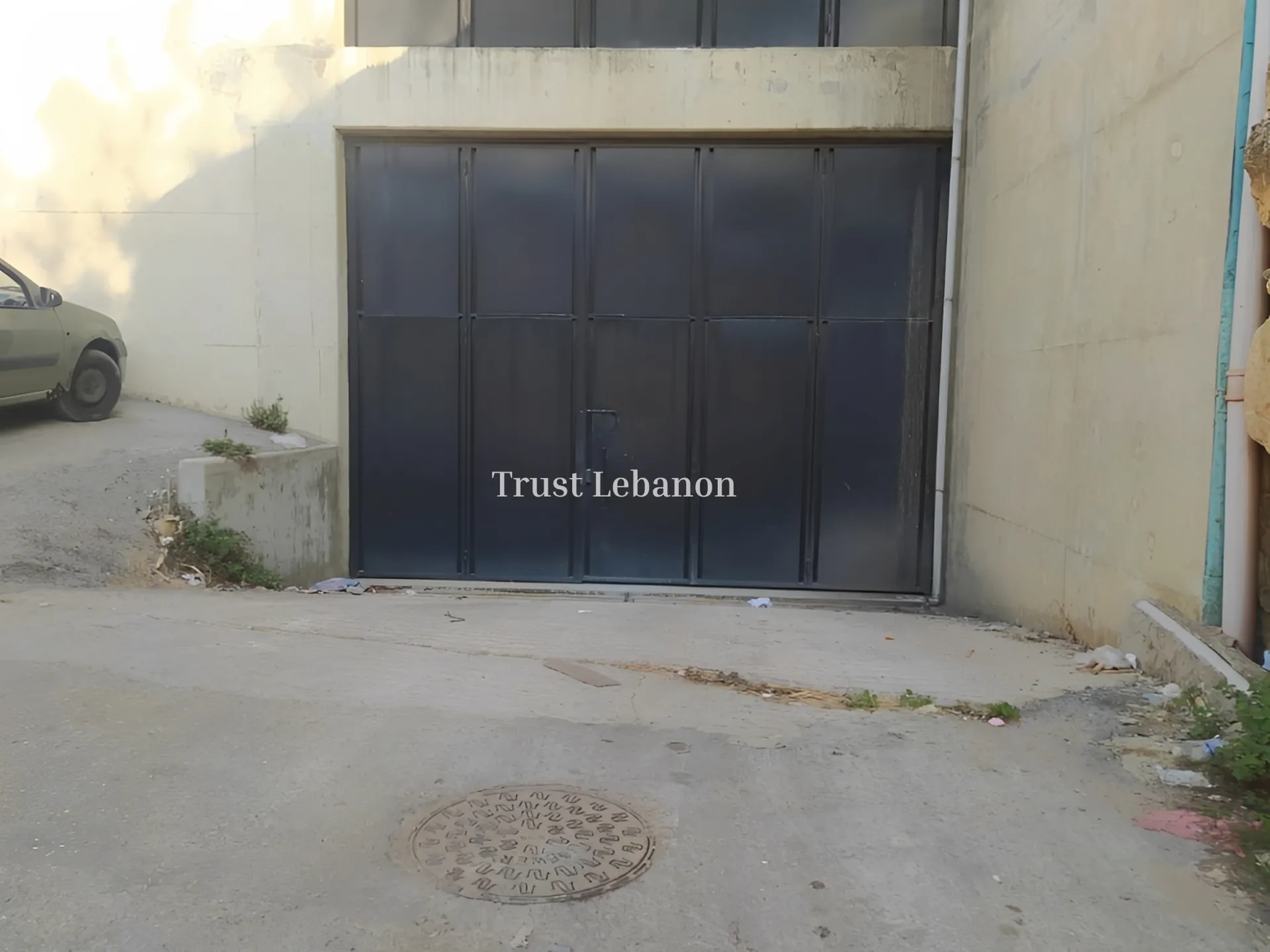 Warehouse for rent in Roumieh, Lebanon