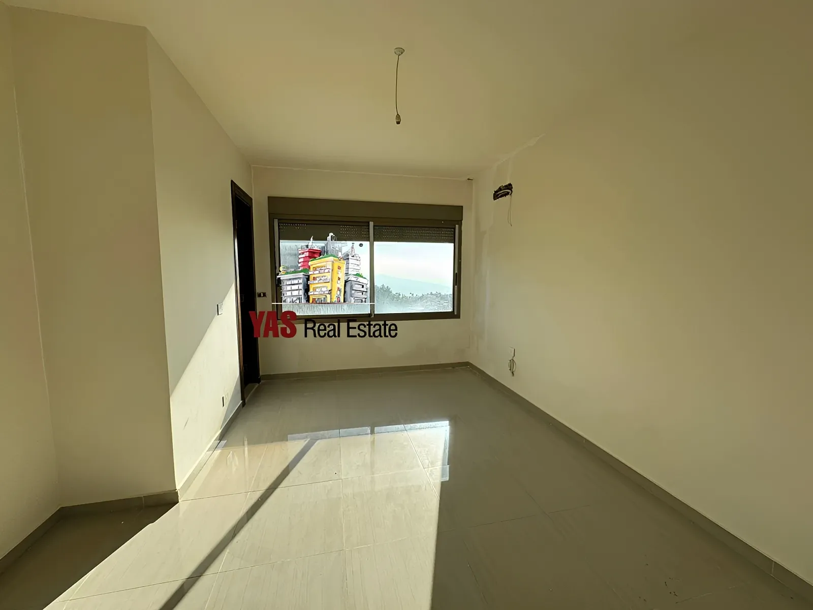 Apartment for Sale in Ballouneh - 4 bed, 5 bath