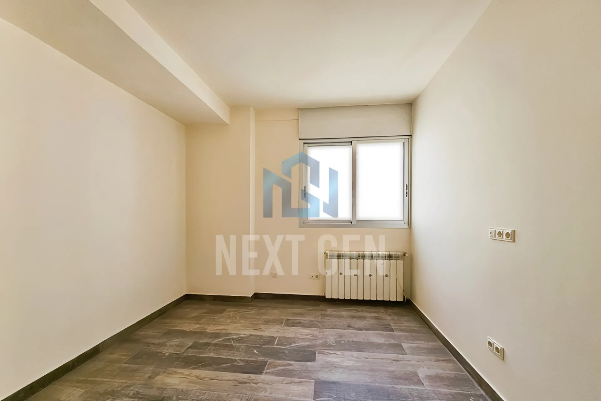 Apartment for rent in Achrafieh, Beirut, Lebanon - 3 bed, 3 bath