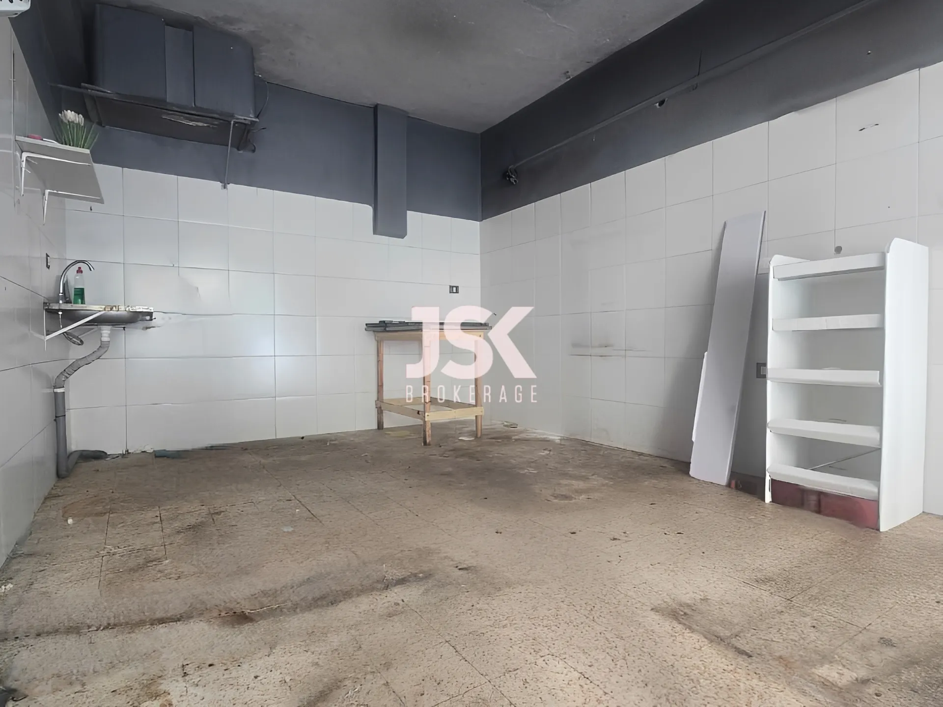 Shop for Sale in Achrafieh