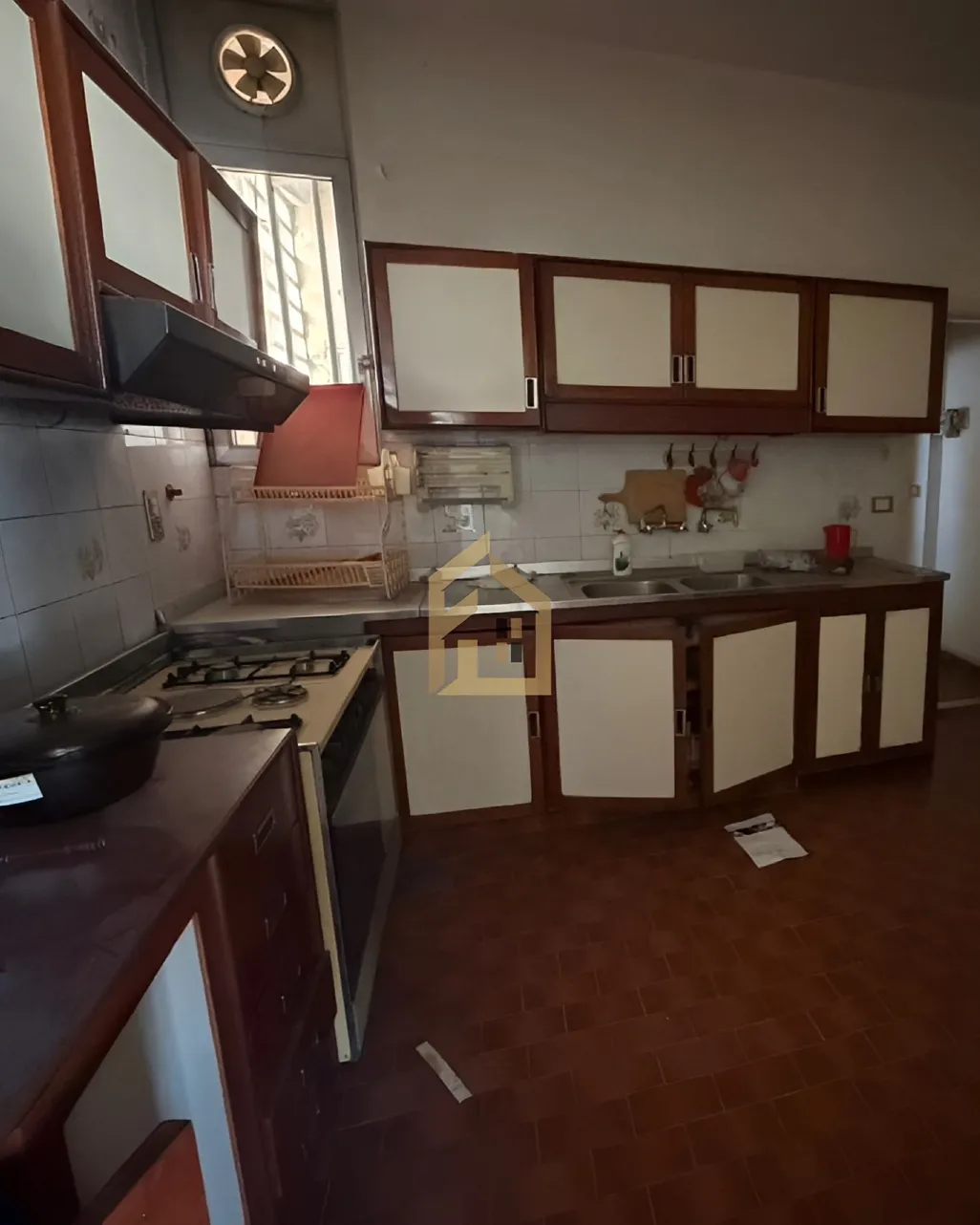 Apartment for rent in Ain El Remmaneh, Lebanon - 3 bed, 2 bath
