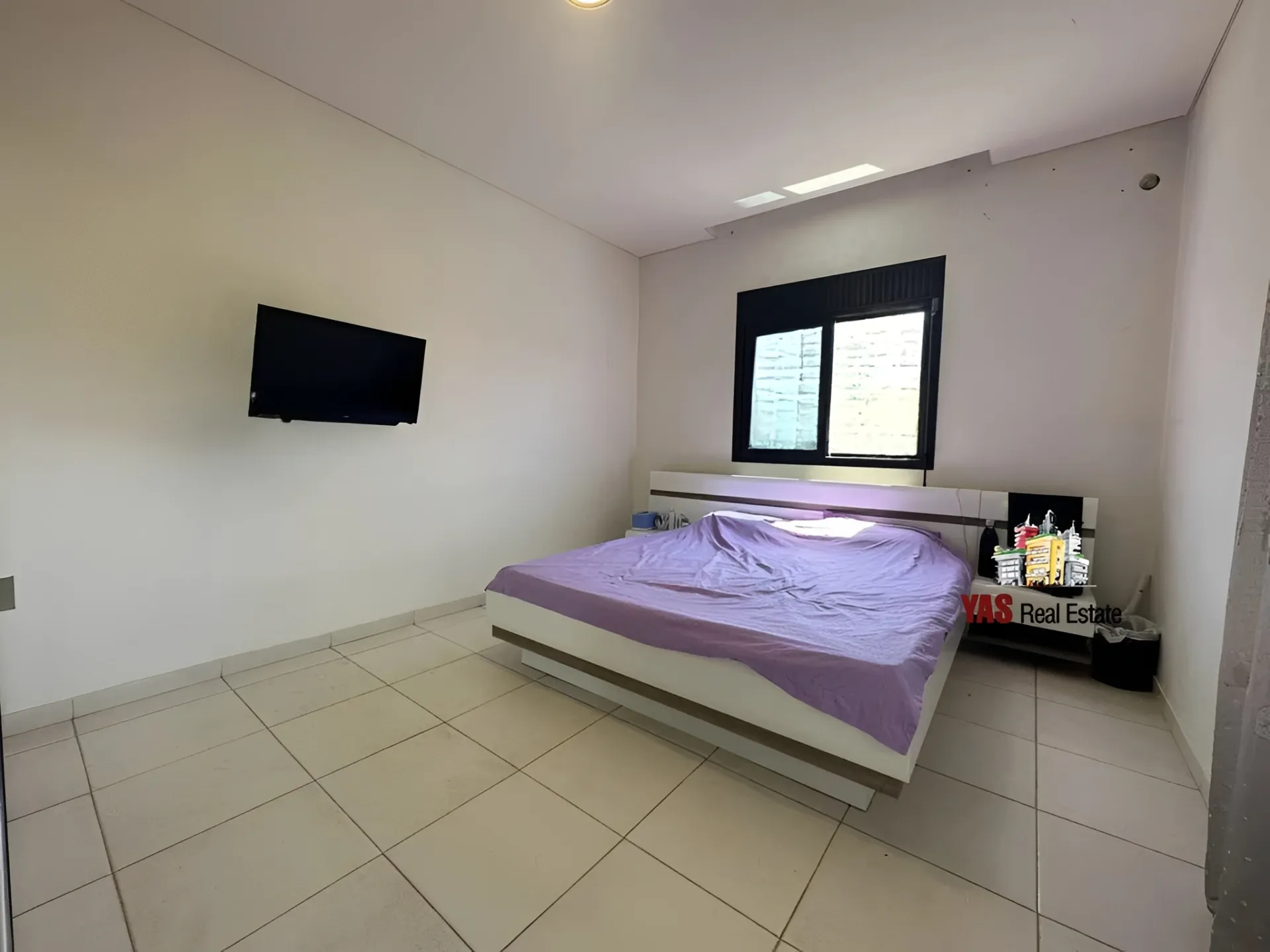 Apartment for Sale in Ballouneh