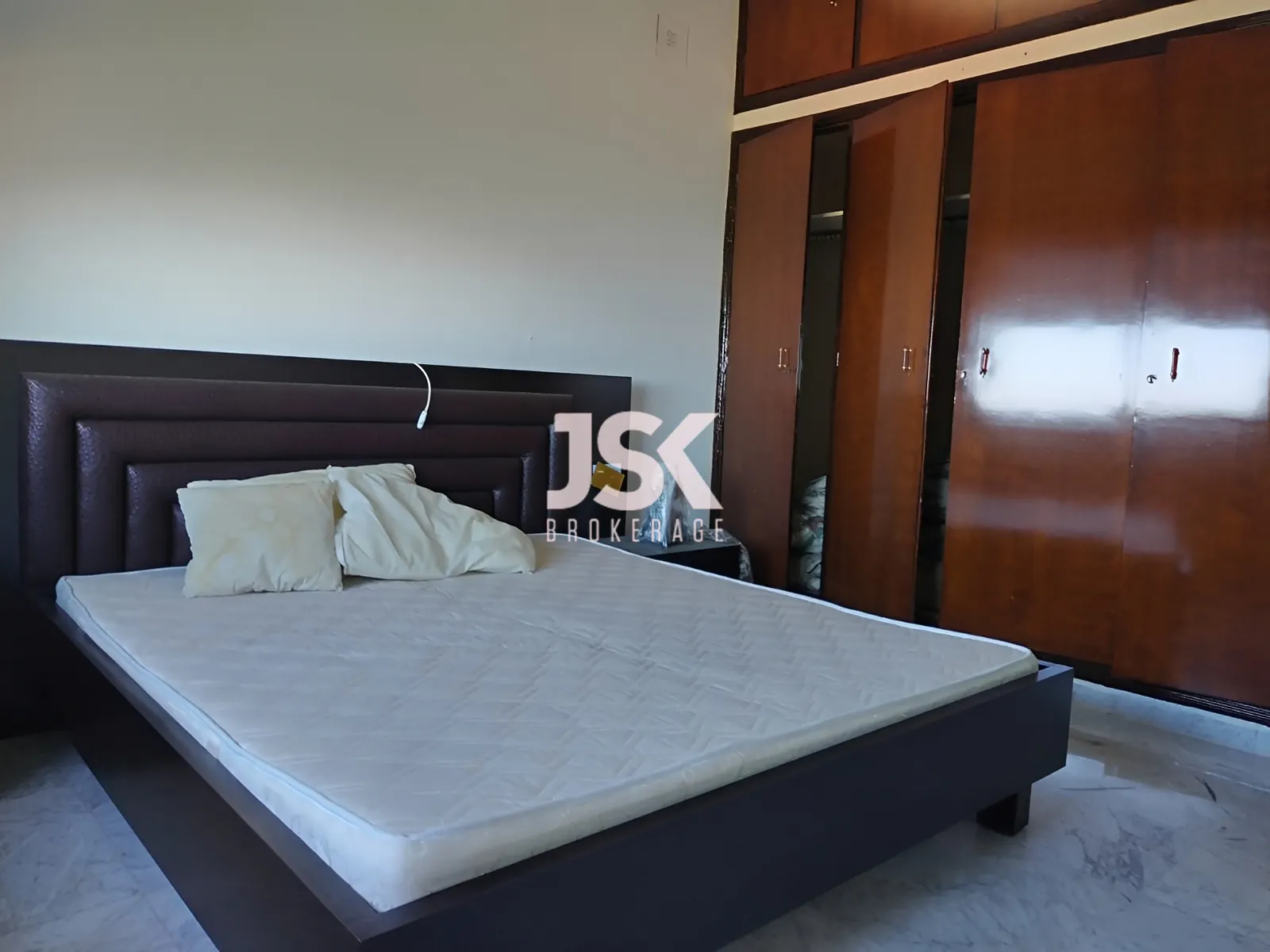 Apartment for Rent in Ajaltoun