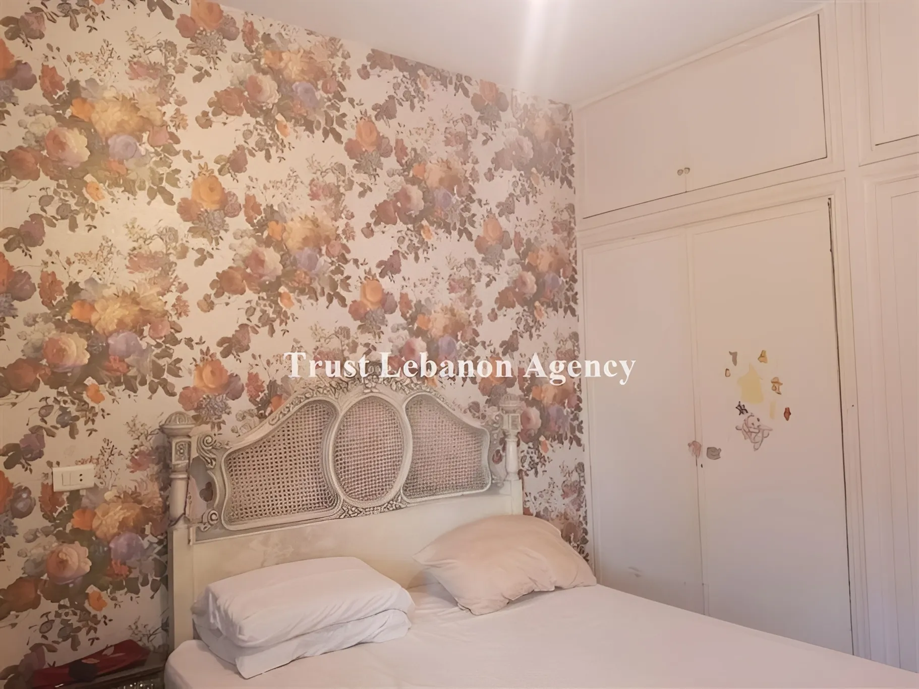Apartment for Sale in Talet El Khayat Beirut Lebanon - 2 bed, 2 bath