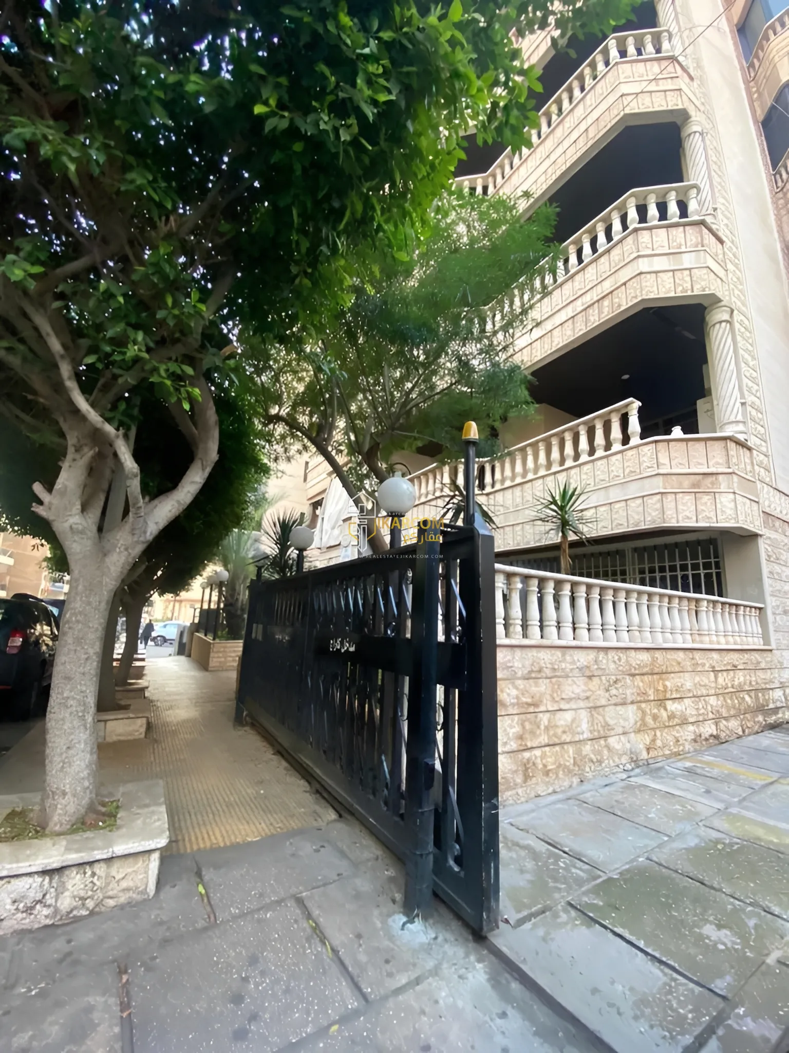 Apartment for Sale in Wata El Msaytbeh, Beirut