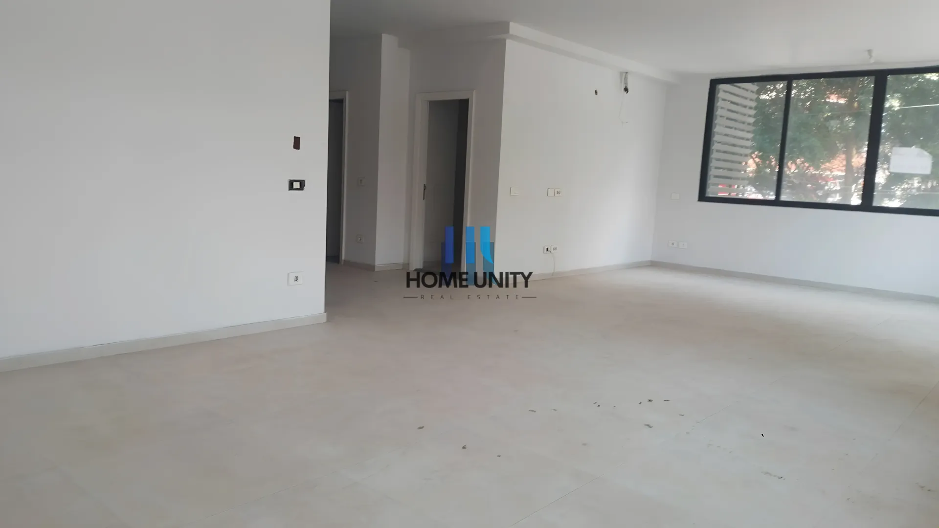 Apartment for Sale in Tariq el Jdideh