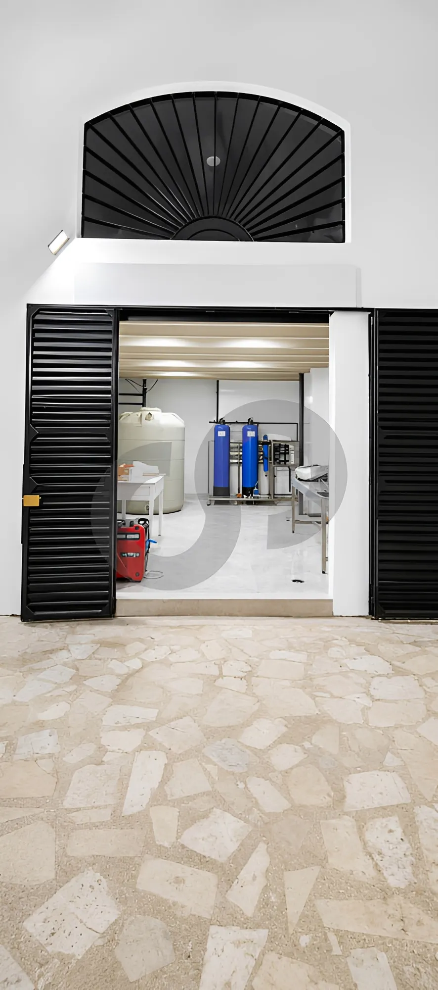 Shop for Sale in Zgharta