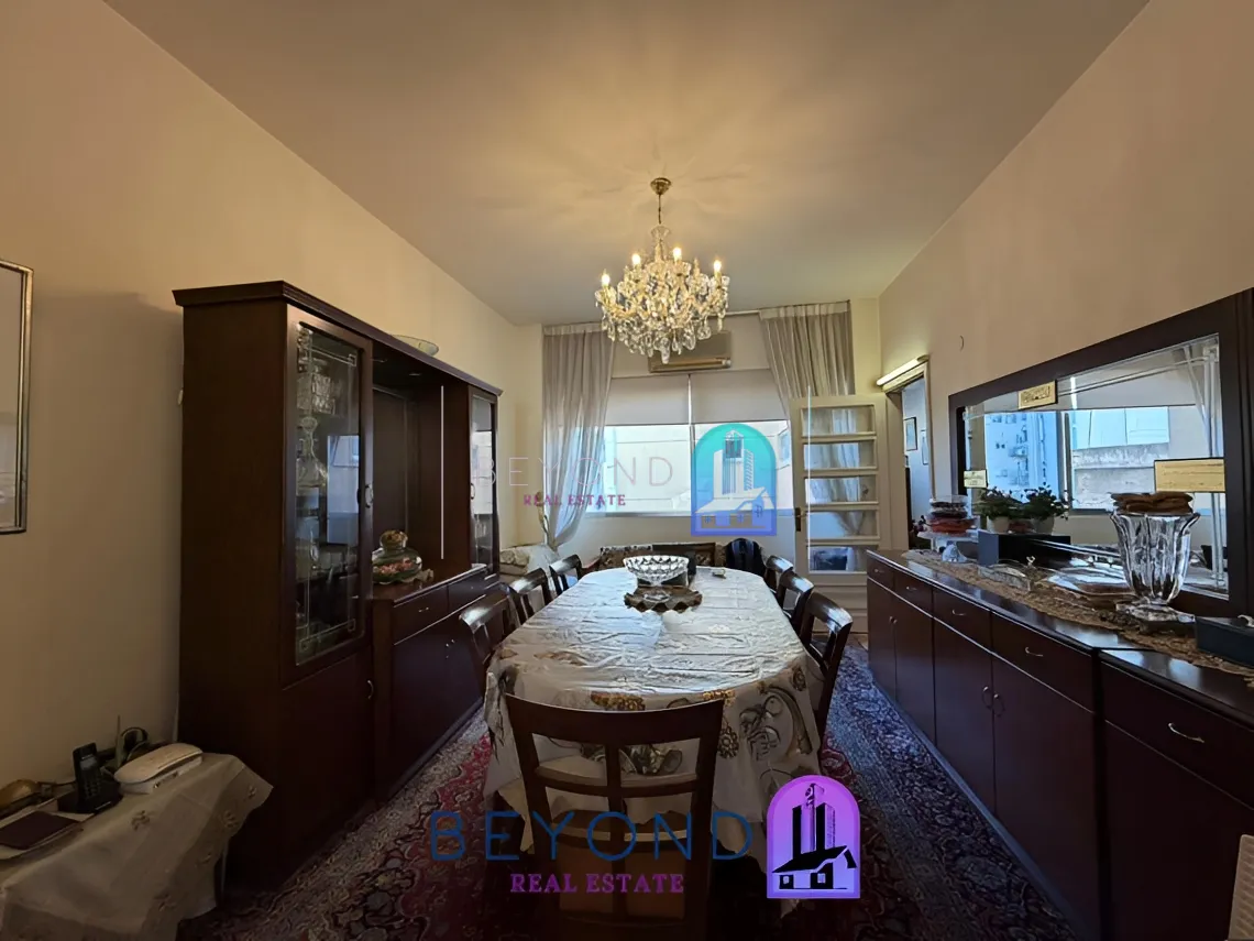 Apartment for sale in Kraytem, Beirut, Lebanon - 2 bed, 2 bath