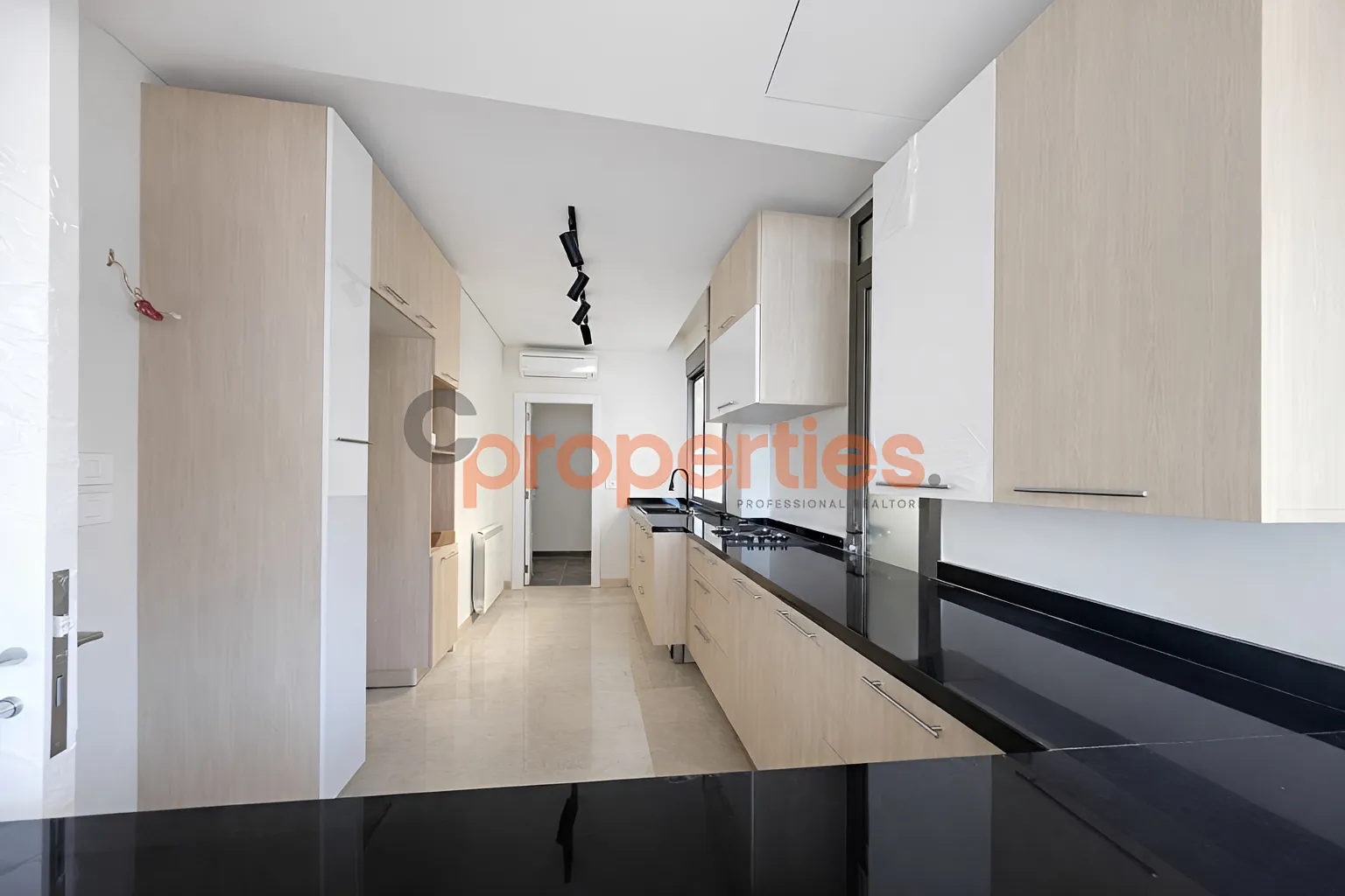 Apartment for Rent in Sahel Aalma