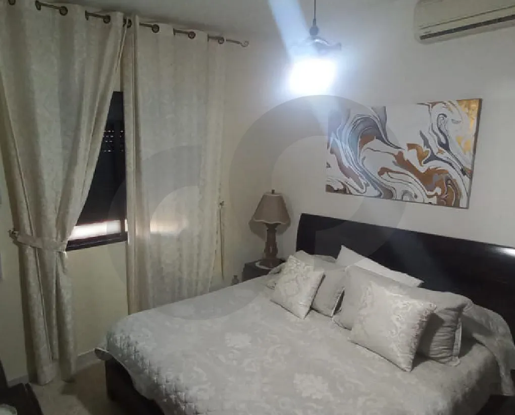 Building for Sale in Merdacheh