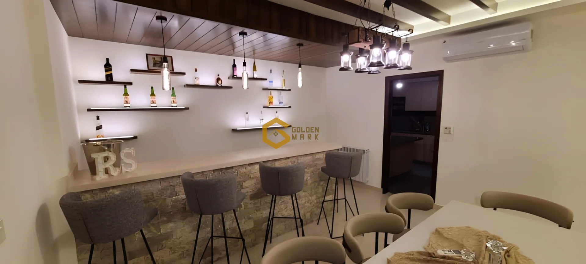 Apartment for Sale in Blat
