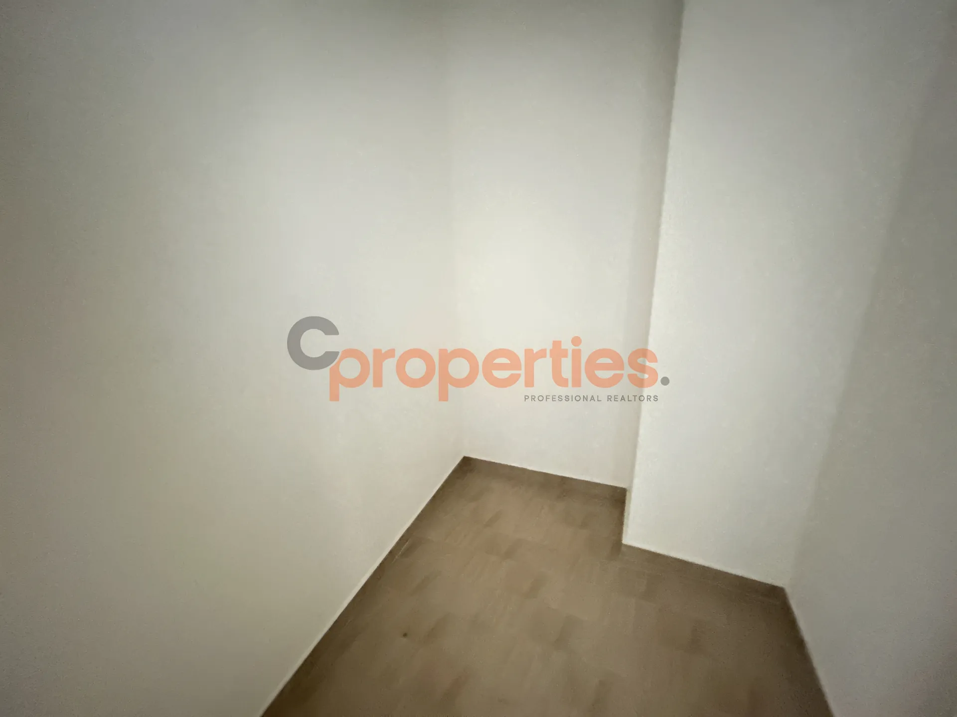 Apartment for Sale in Blat