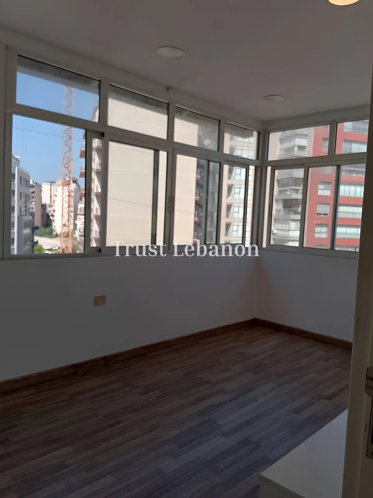 Office for rent in Monot, Beirut, Lebanon