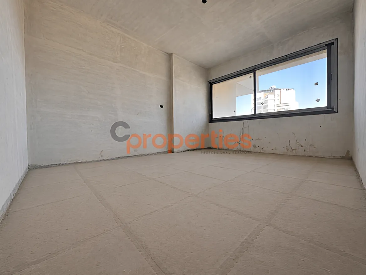 Apartment for sale in Ramleh Al Bayda, Beirut, Lebanon