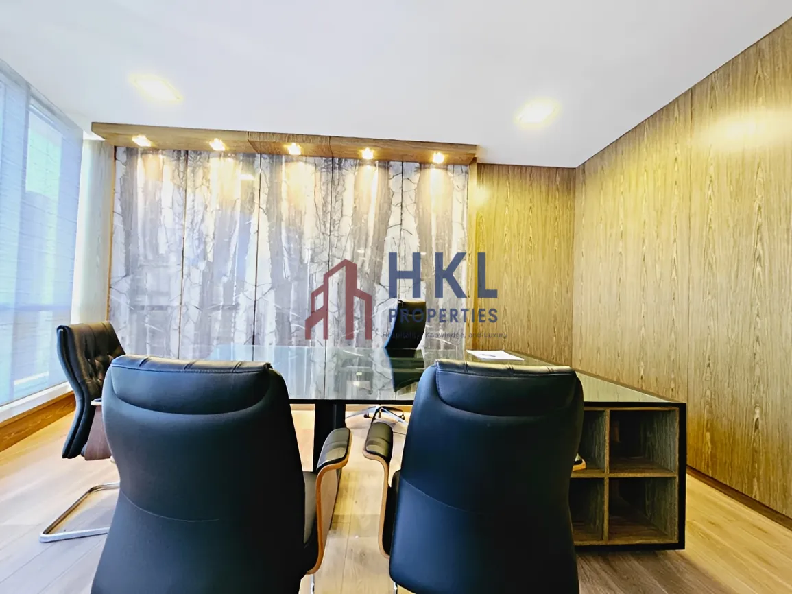 Office for rent in Sin El Fil, Lebanon