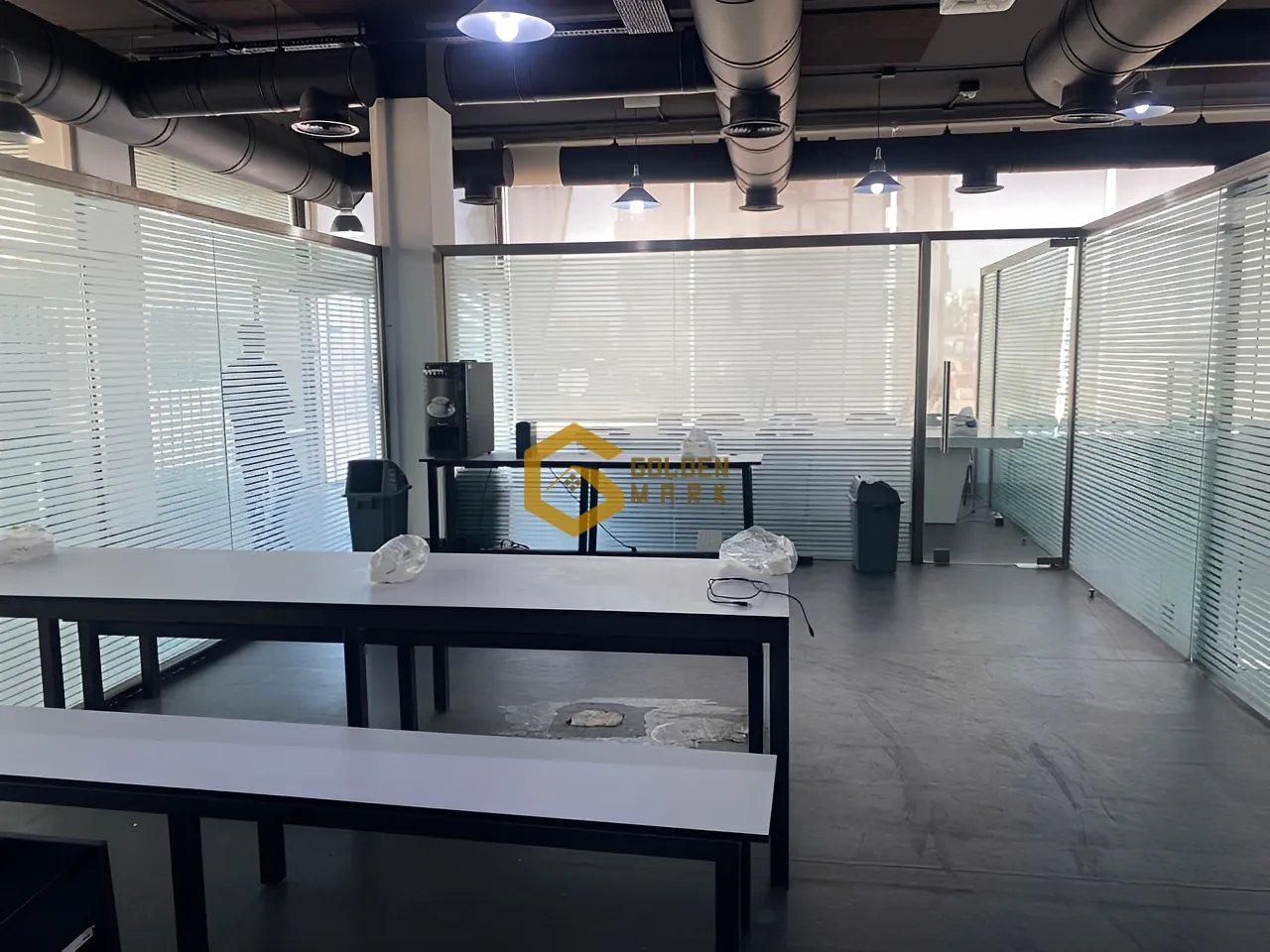 Office for rent in Dbayeh