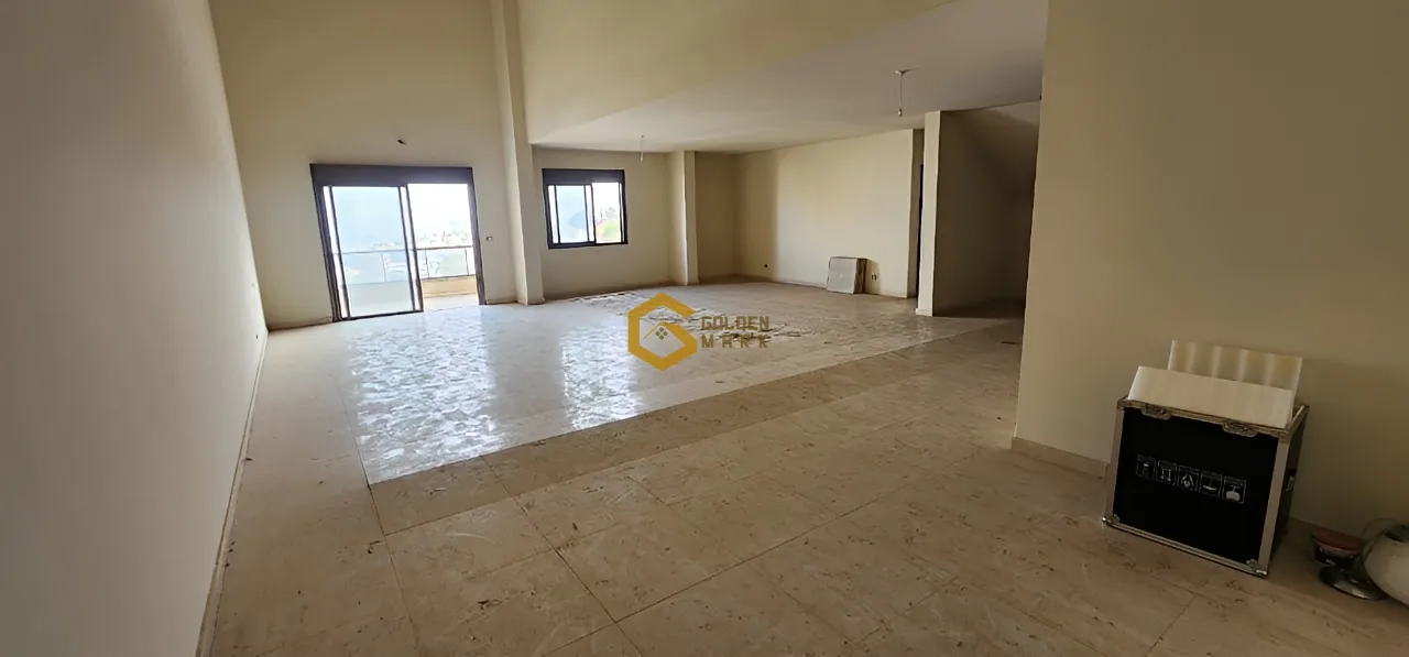 Apartment for Sale in Mar Roukoz - 4 bed, 3 bath