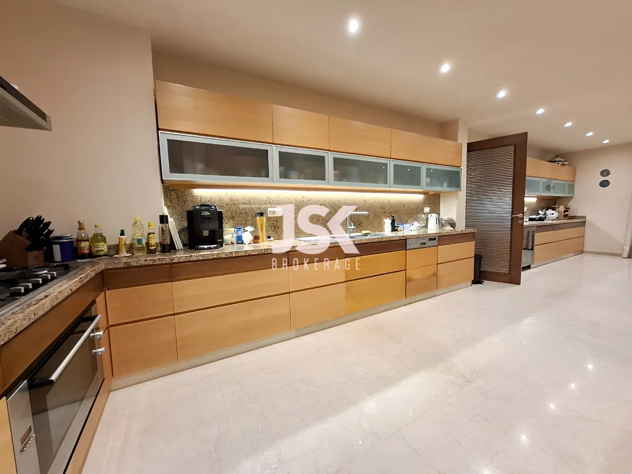 Apartment for Sale in Adma w Dafnah