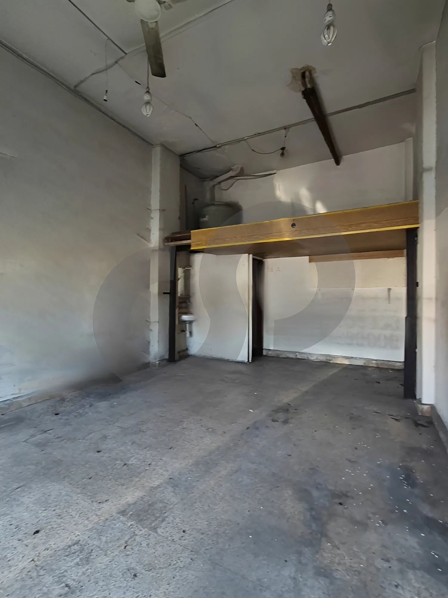 Shop for Rent in Jal El Dib