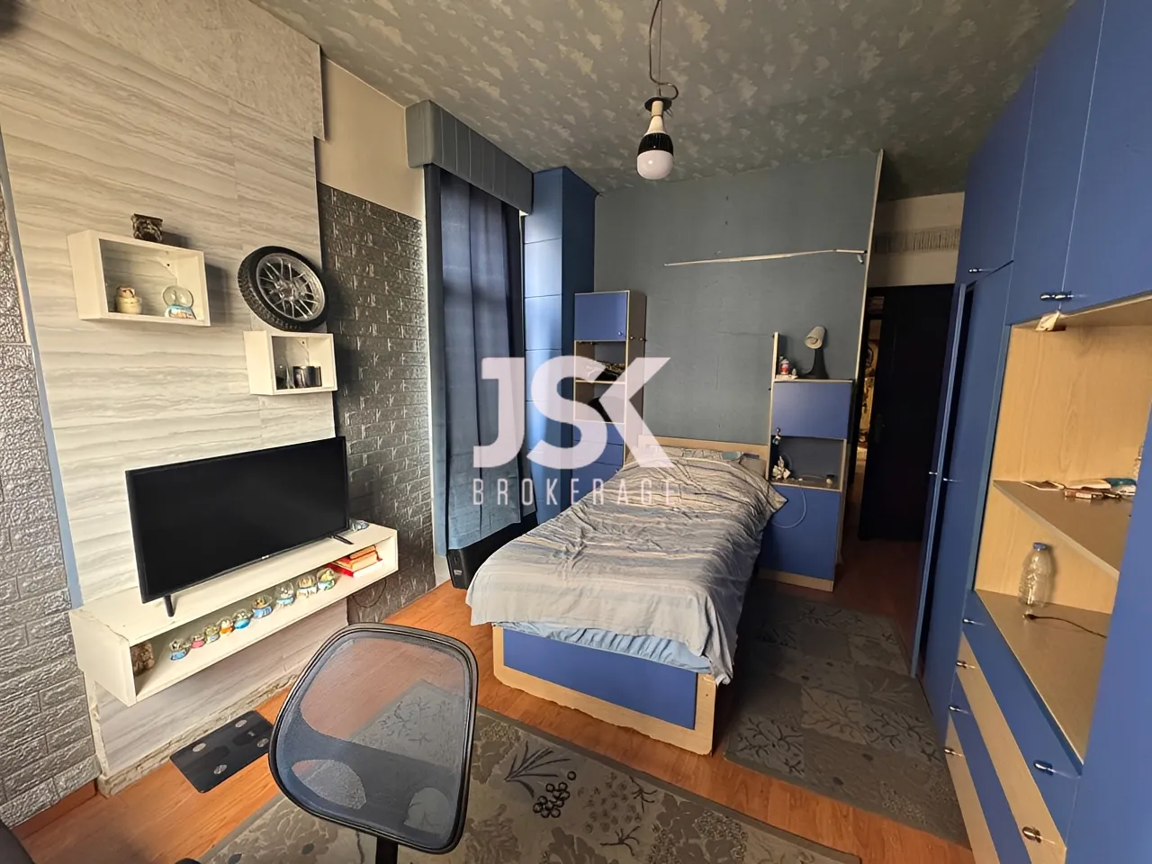 Apartment for Sale in Ras Al Naba'a
