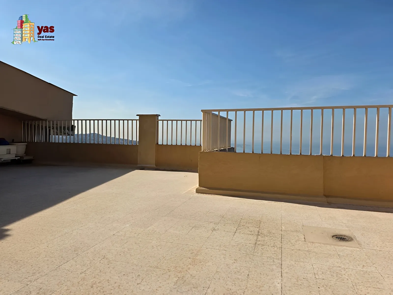 Apartment for Sale in Ballouneh