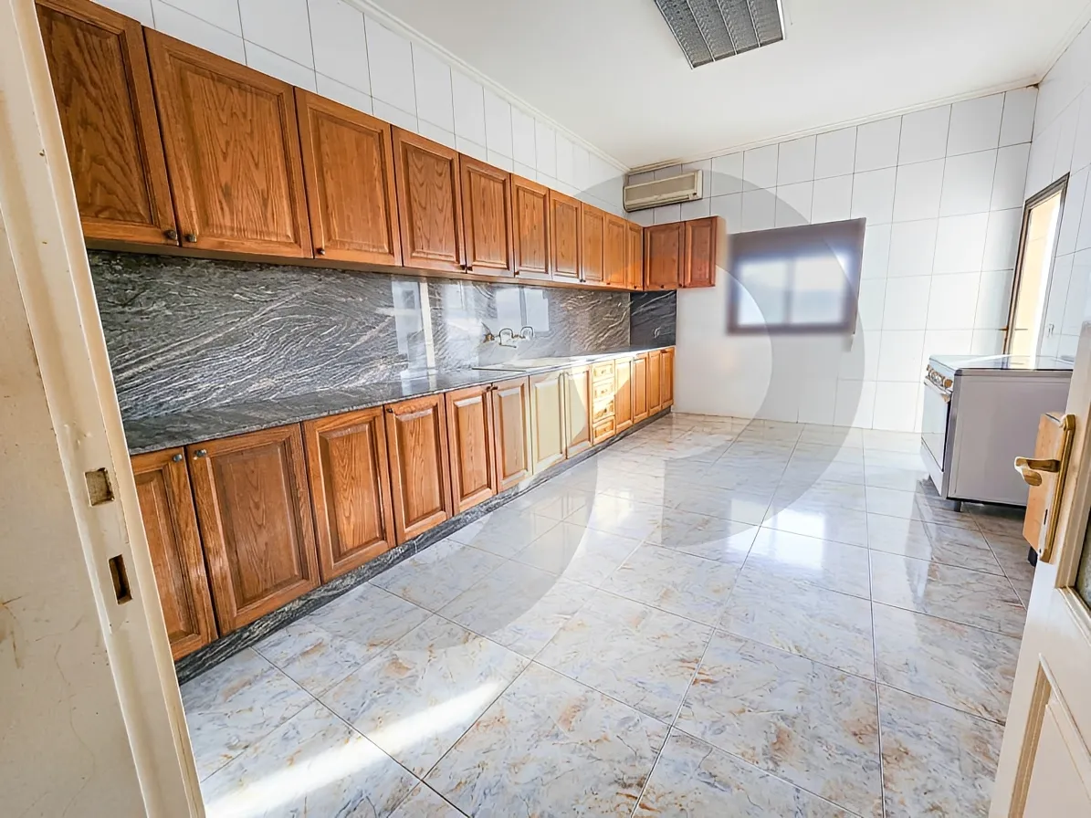 Apartment for Sale in Aley