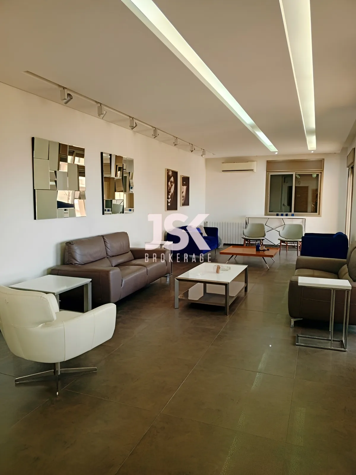 Apartment for Sale in Haret Sakher