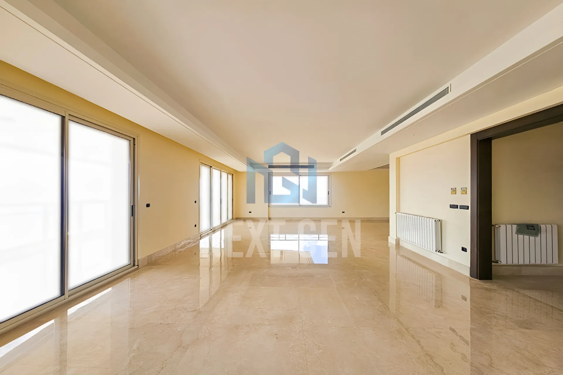 Apartment for rent in Raoucheh, Beirut, Lebanon - 4 bed, 6 bath