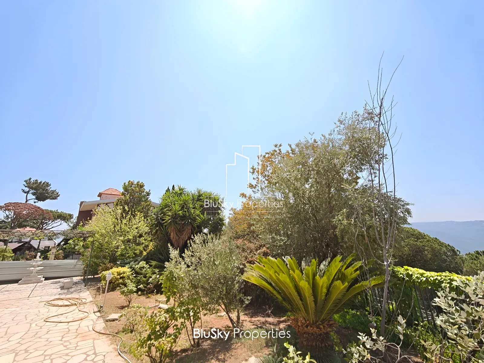 Villa for Sale in Baabdat