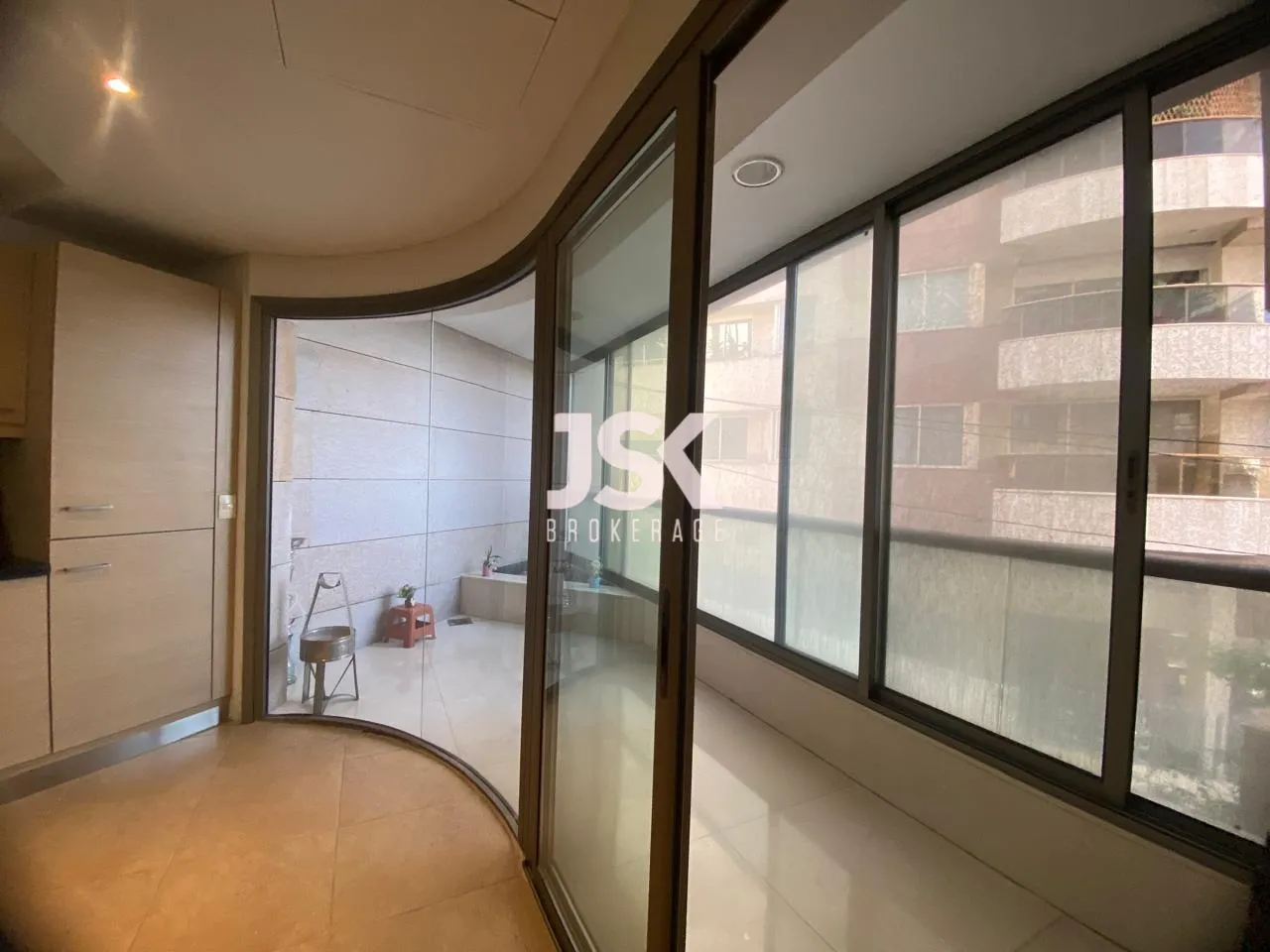 Apartment for Sale in Ain El Mraiseh