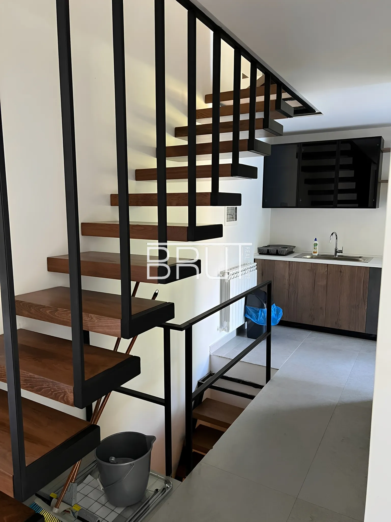 Chalet for Rent in Kfardebian