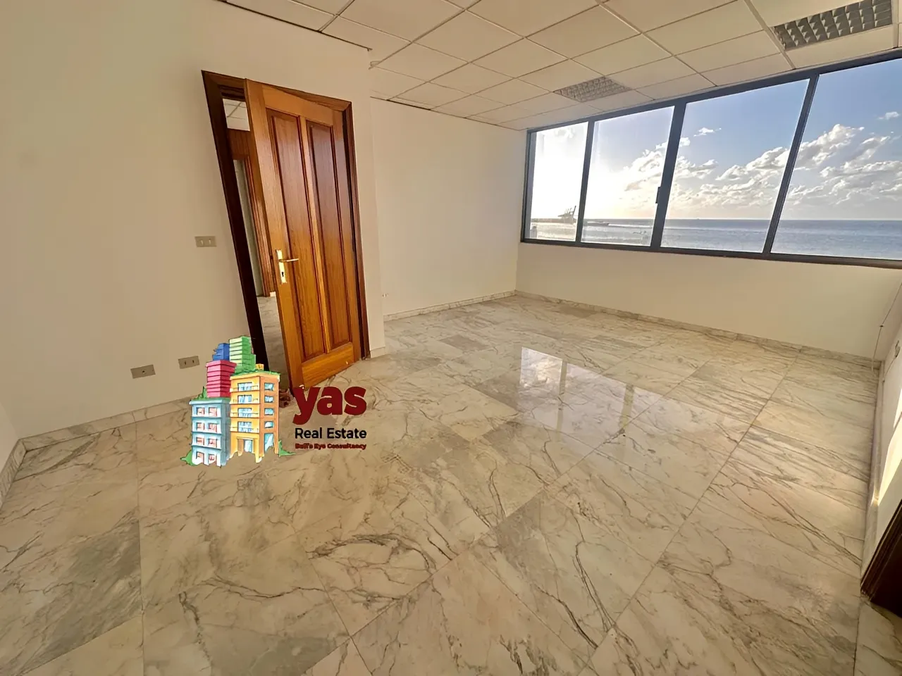 Office for rent in Zalqa
