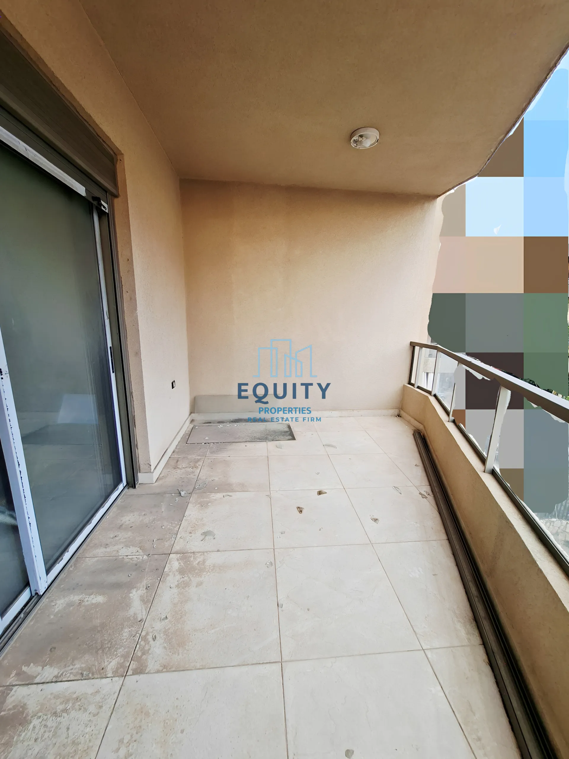 Duplex for Sale in Kfaryassine - 4 bed, 3 bath