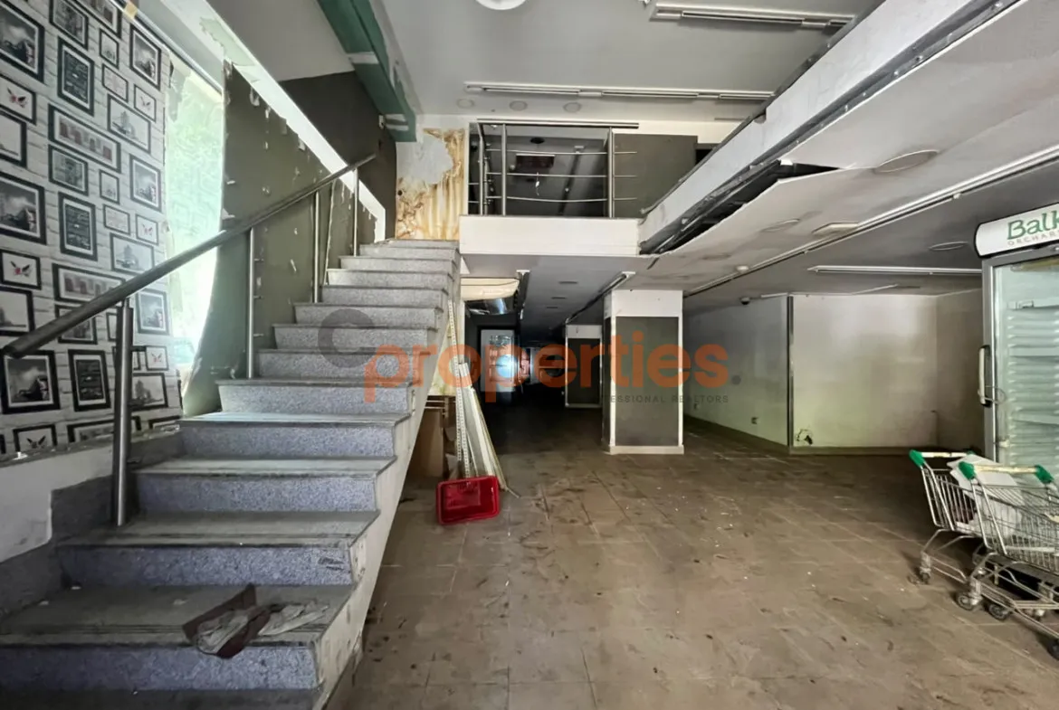 Shop for Rent in Hamra
