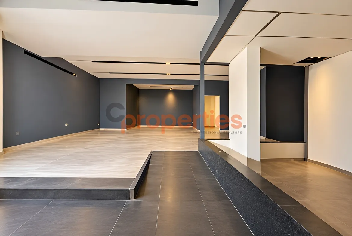 Shop for Rent in Verdun