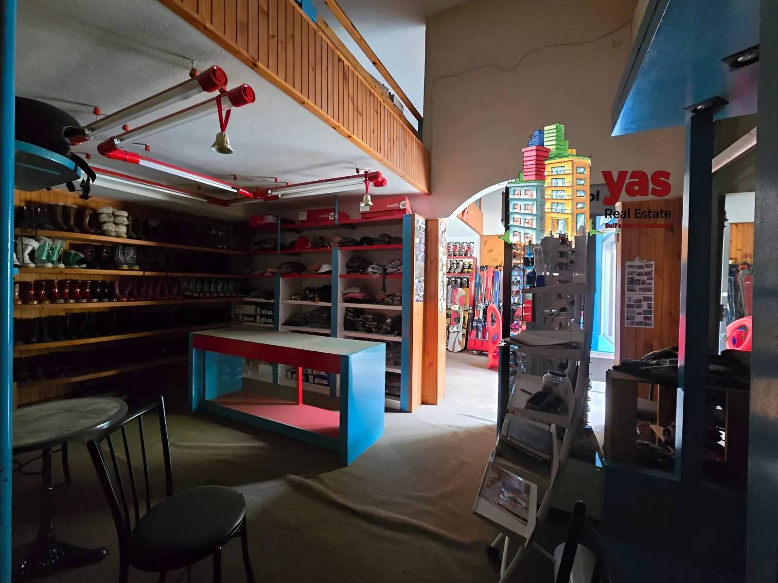 Shop for rent in Faraya
