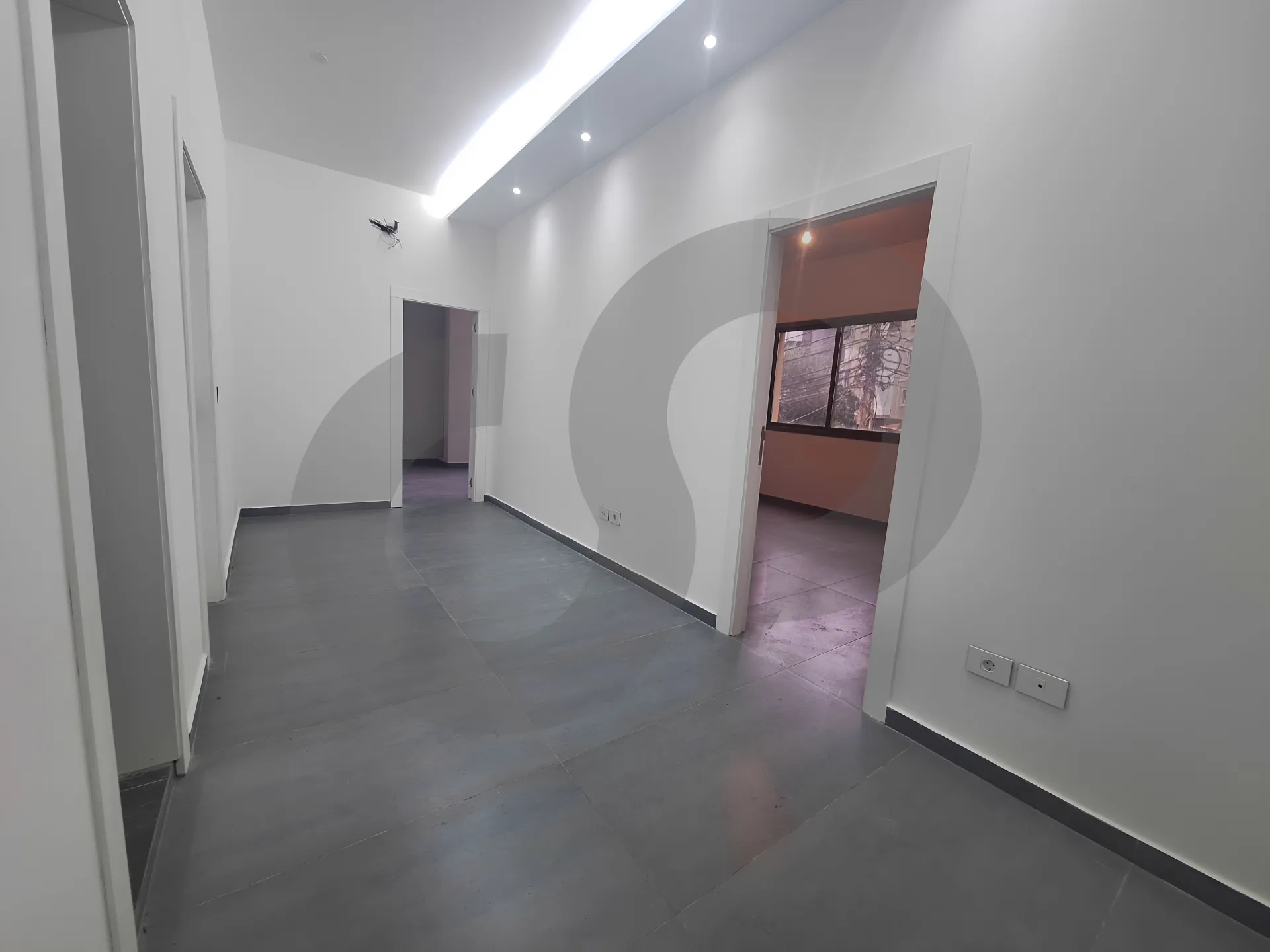 Commercial Property for Rent in Jdeideh