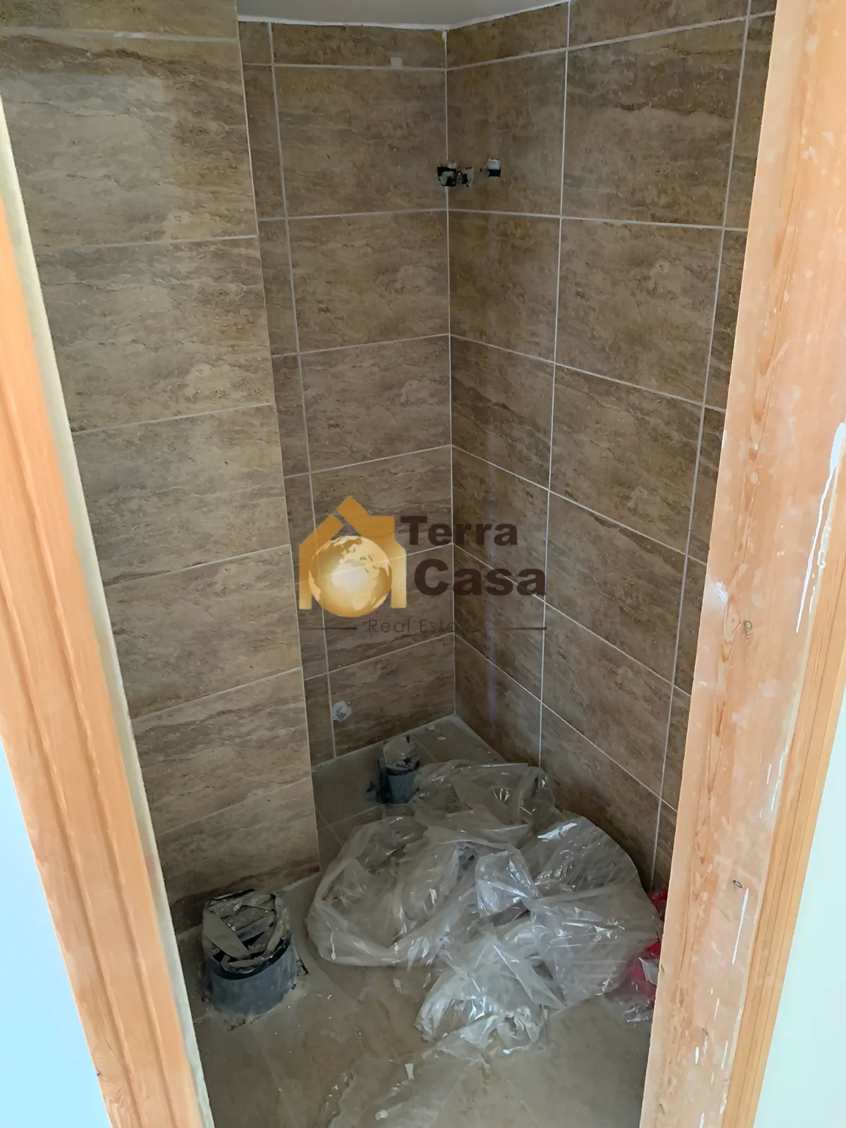 Apartment for Sale in Ain el Ghossein