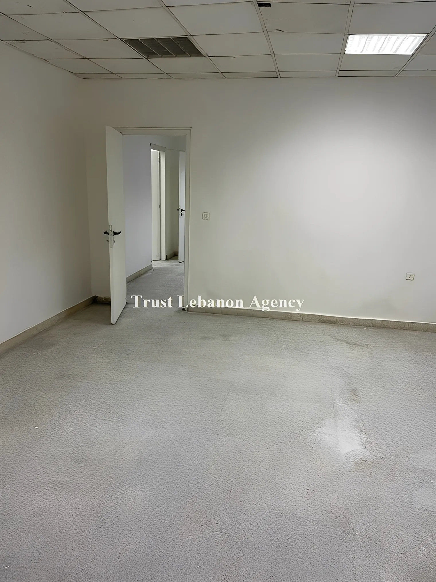 Commercial Property For Sale in Achrafieh, Mar Meter