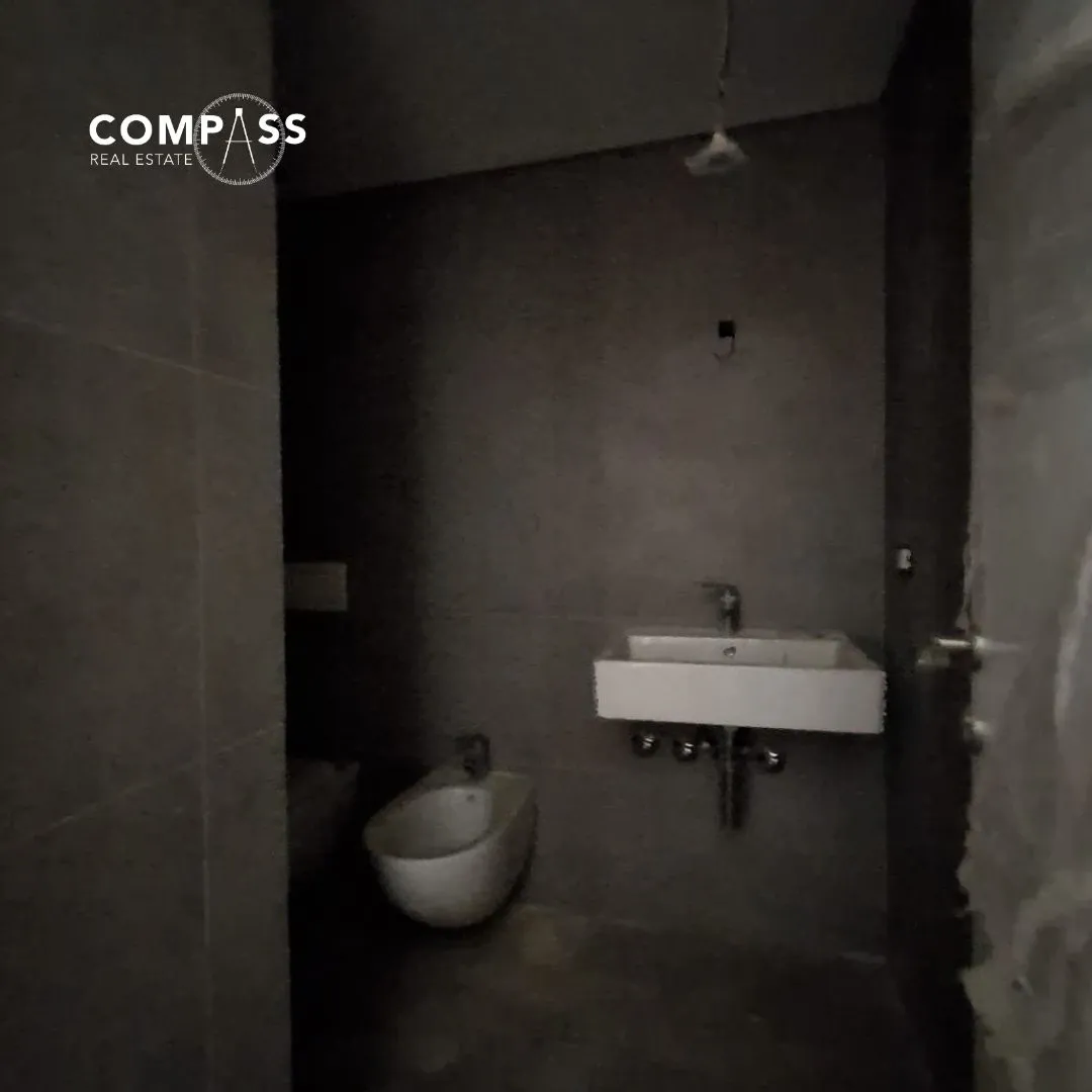 Apartment for sale in Achrafieh, Beirut, Lebanon - 1 bed, 1 bath