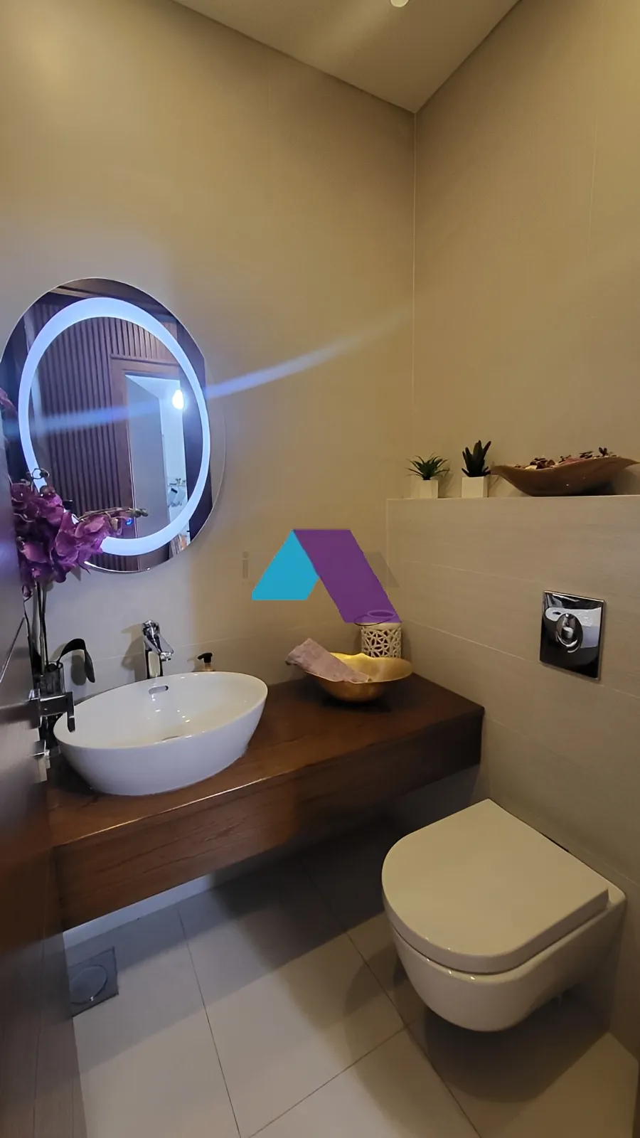 Apartment for sale in Qornet El Hamra, Lebanon