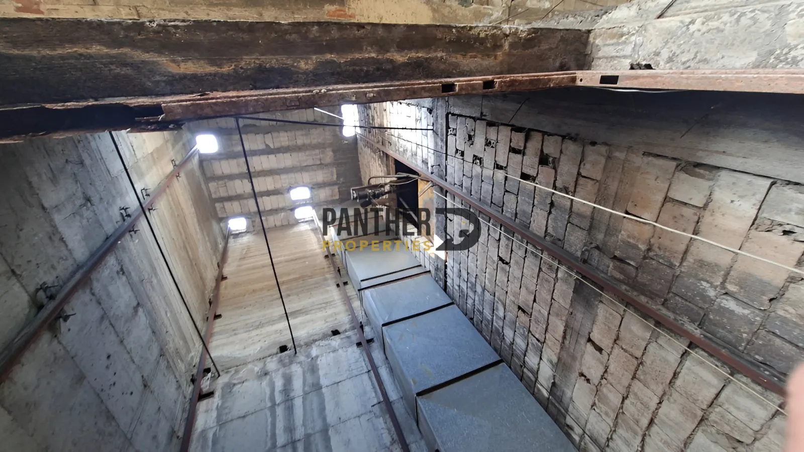 Commercial for sale in Dekwaneh, lebanon