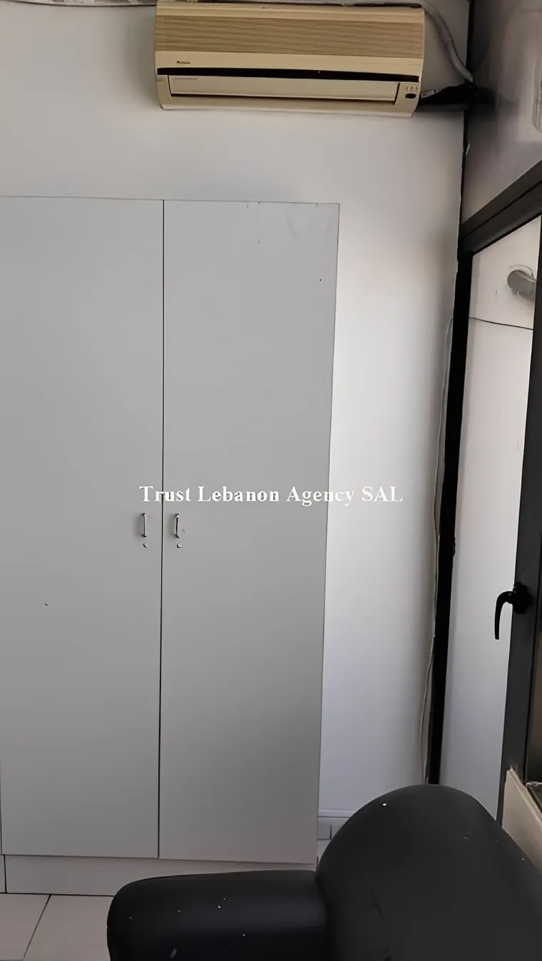 Office for rent in Baabda, Furn Al Chebak