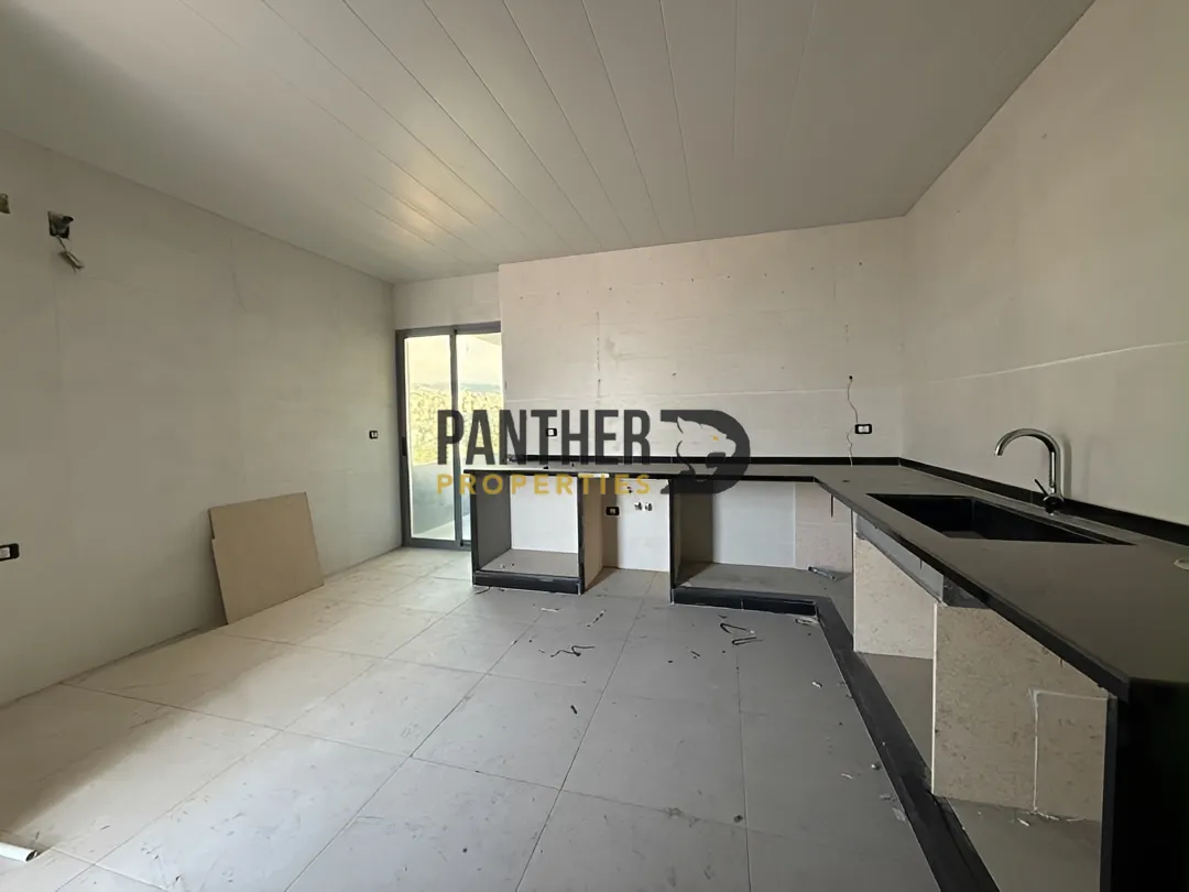 Apartment for sale in Sin el fil, lebanon - 3 bed, 4.0 bath