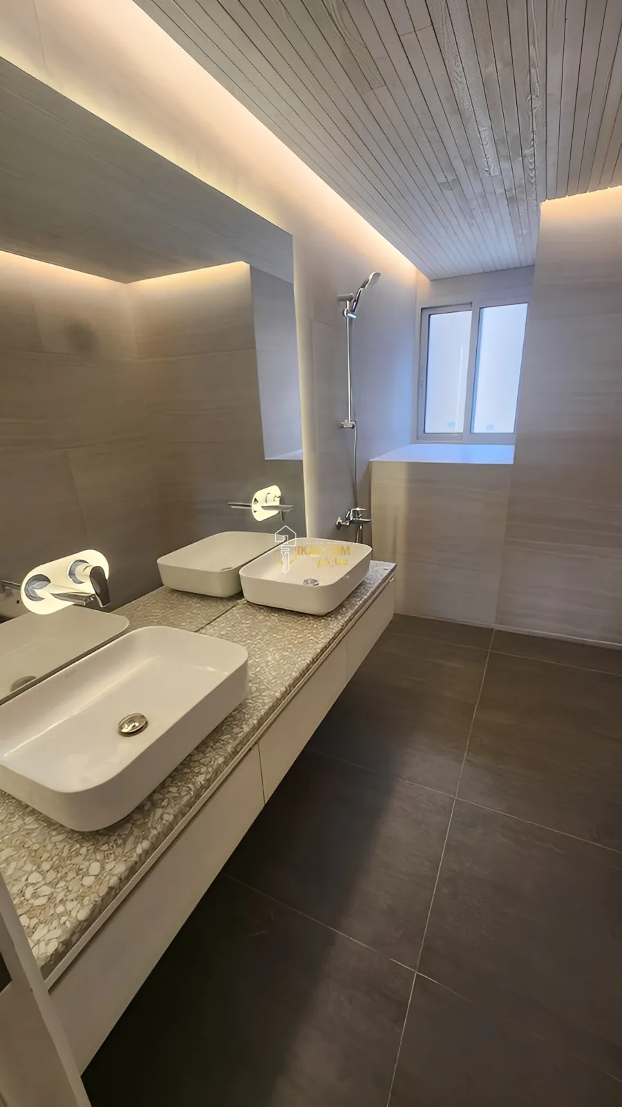 Chalet for Rent in Halat