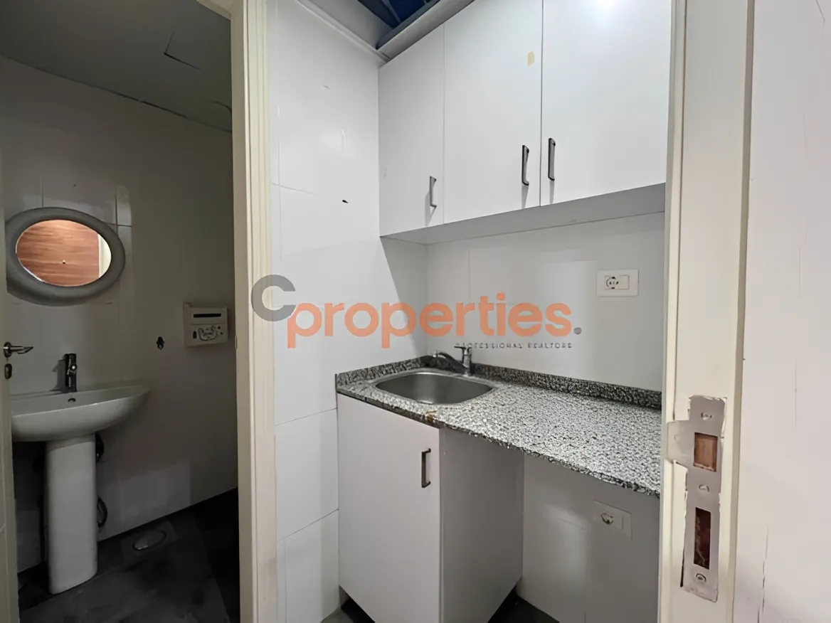 Office for Rent in Dekwaneh