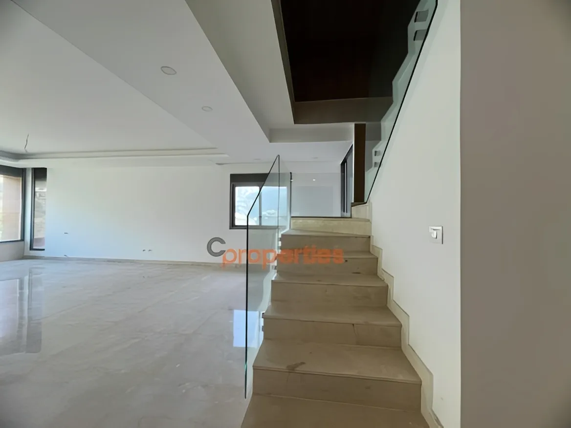 Duplex for Sale in Mar Takla, Hazmieh