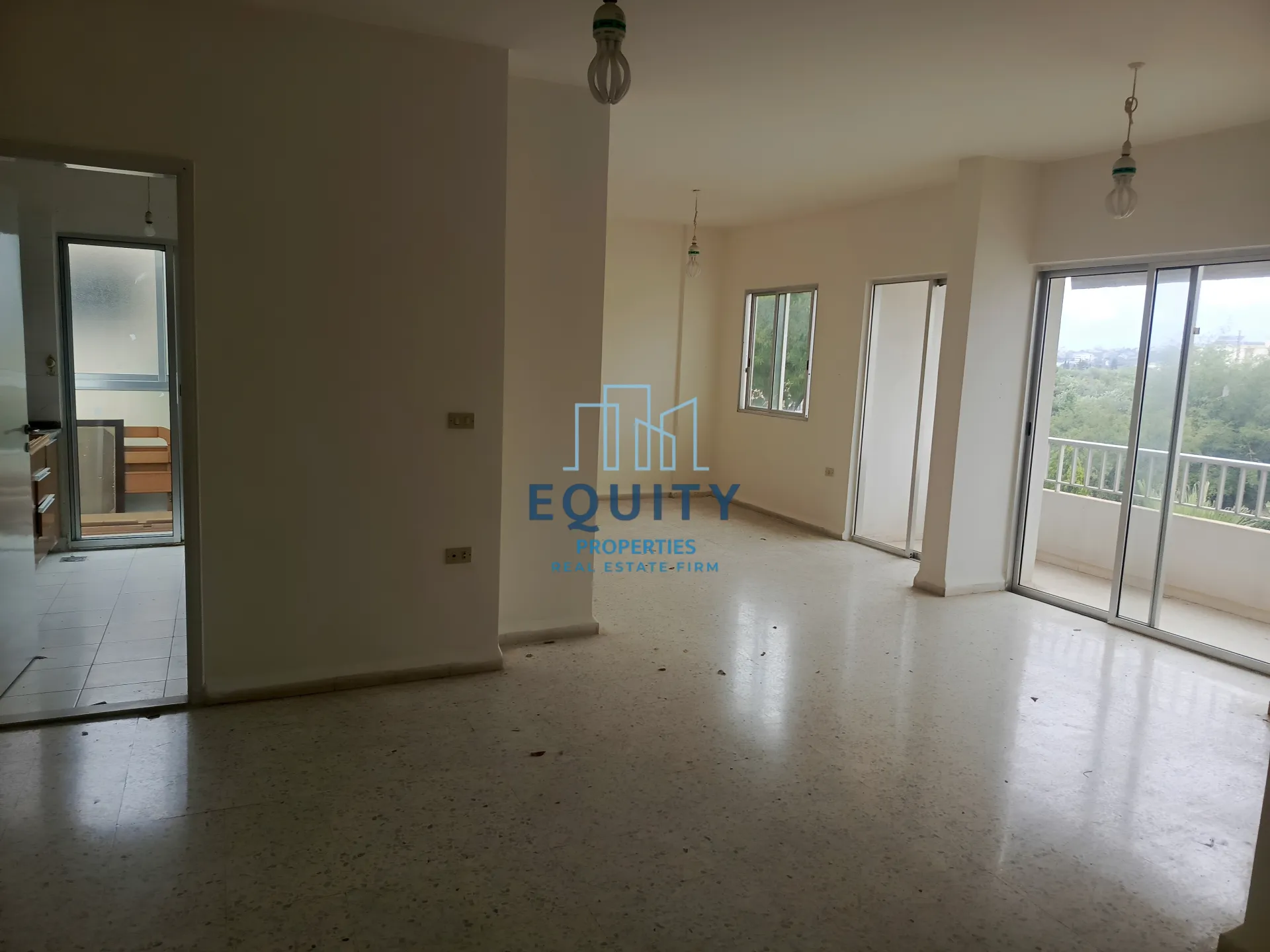 Apartment for sale in Amchit