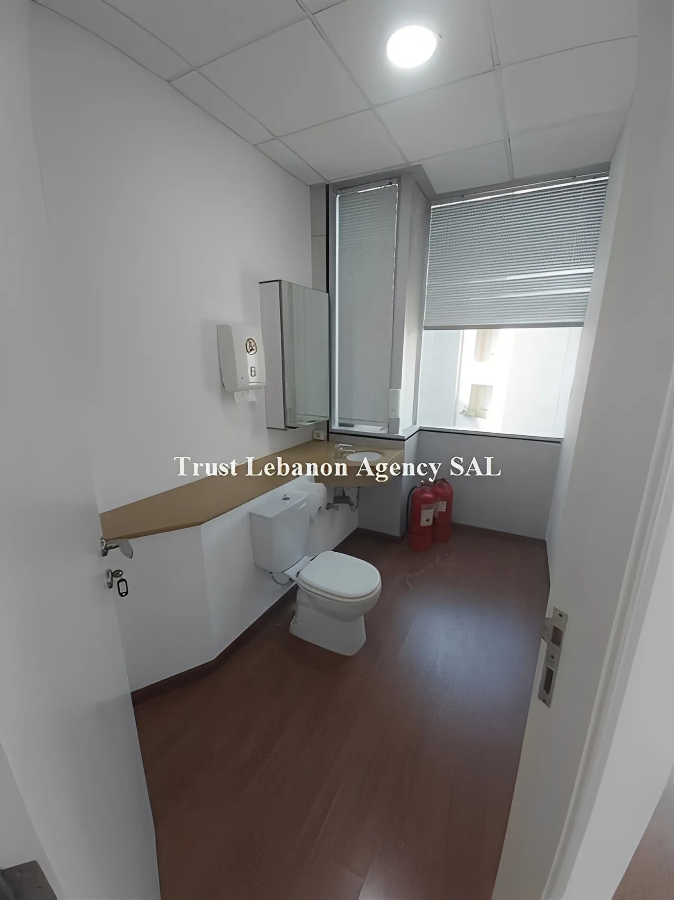 Office for rent in Metn, Jisr El Bacha